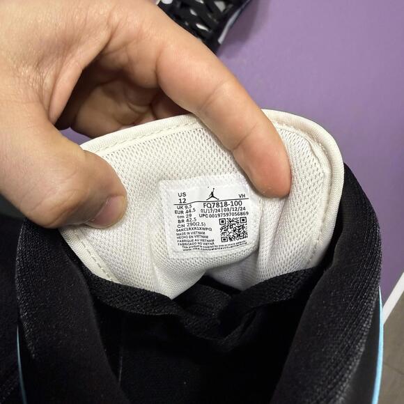 Nike Air Jordan 1 Mid SE White Black L Dew Retro FQ7818-100 12 Women / 10.5 Men - Picture 6 of 7